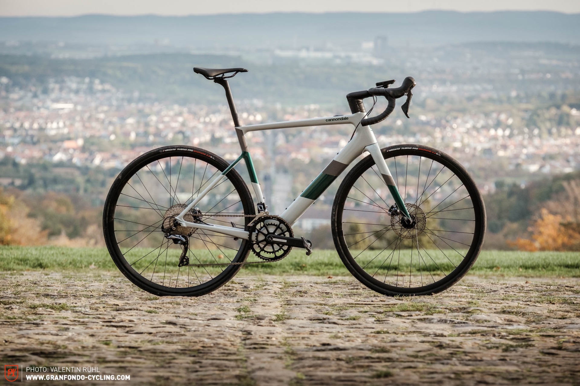 Cannondale SuperSix EVO Neo 2 2021